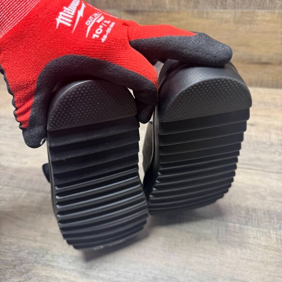 Madden Girl Dizzy Black Platform Slide Sandals Women's Size 11 - Picture 4 of 7